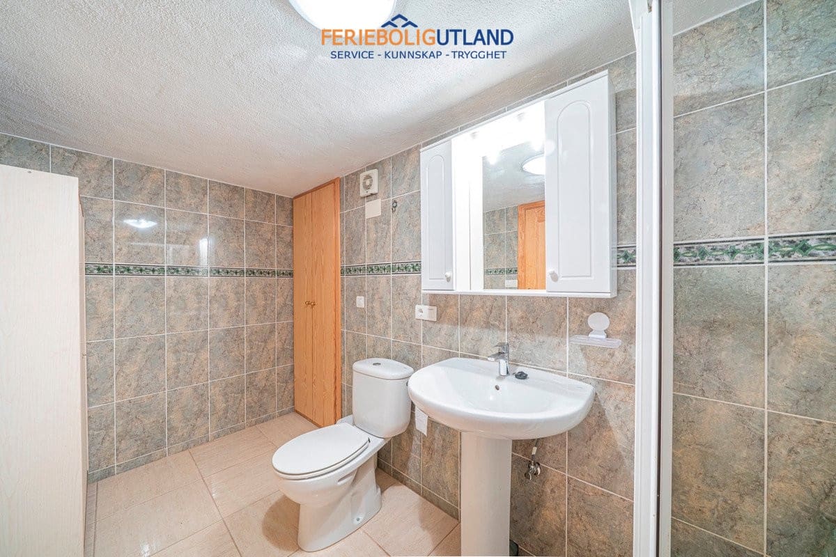 Chalet de 5 habitaciones en Ciudad Quesada en venta con garaje - 359.000 € (Ref: 10081571)
