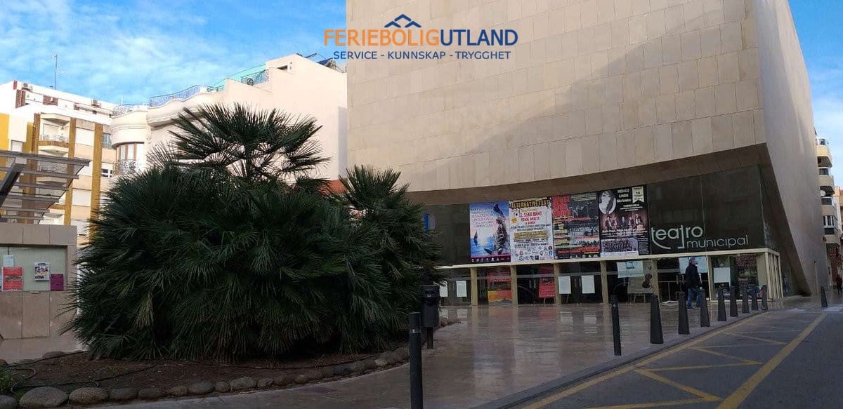 2 makuuhuone Kattohuoneisto myytävänä paikassa Torrevieja - 115 000 € (Ref: 10081572)