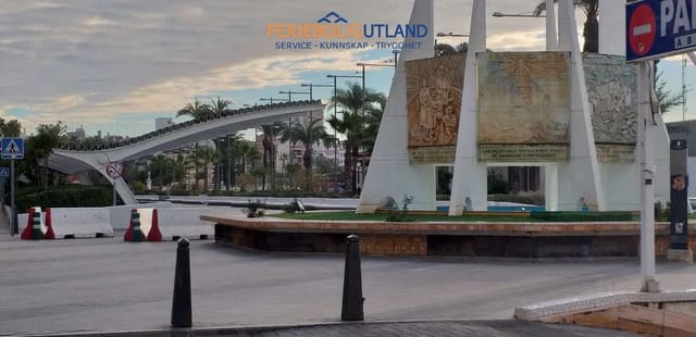 2 makuuhuone Kattohuoneisto myytävänä paikassa Playa del Acequión, Torrevieja - 115 000 € (Ref: 10081572)