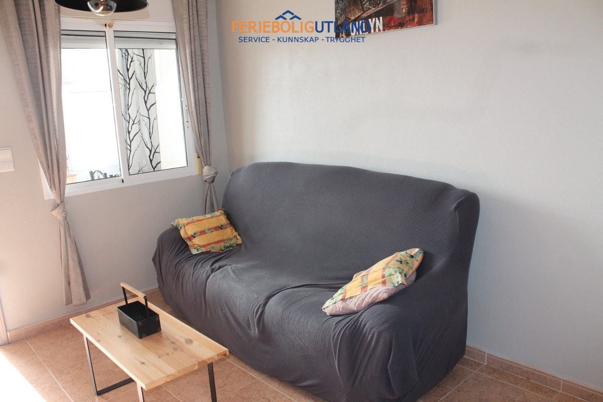 2 sovrum Lägenhet till salu i Orihuela Costa med pool - 145 000 € (Ref: 10081573)