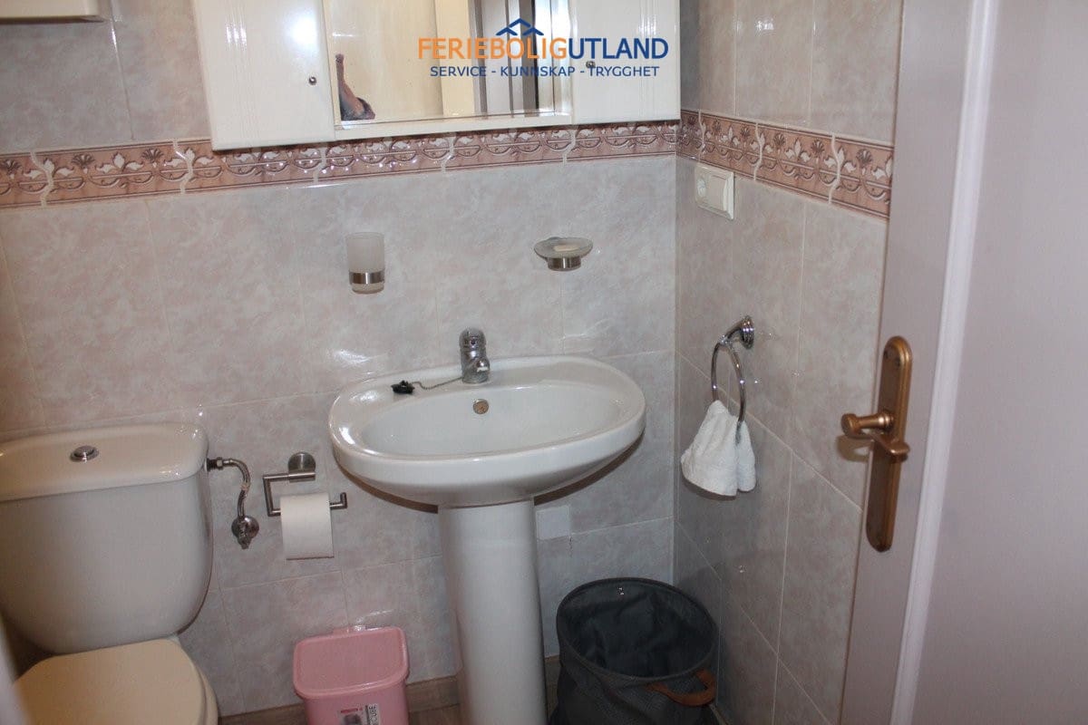 2 sovrum Lägenhet till salu i Orihuela Costa med pool - 145 000 € (Ref: 10081573)