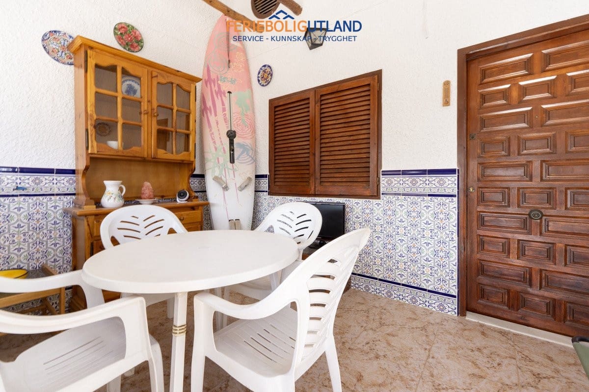 Apartamento de 2 habitaciones en Pilar de la Horadada en venta - 205.000 € (Ref: 10081575)