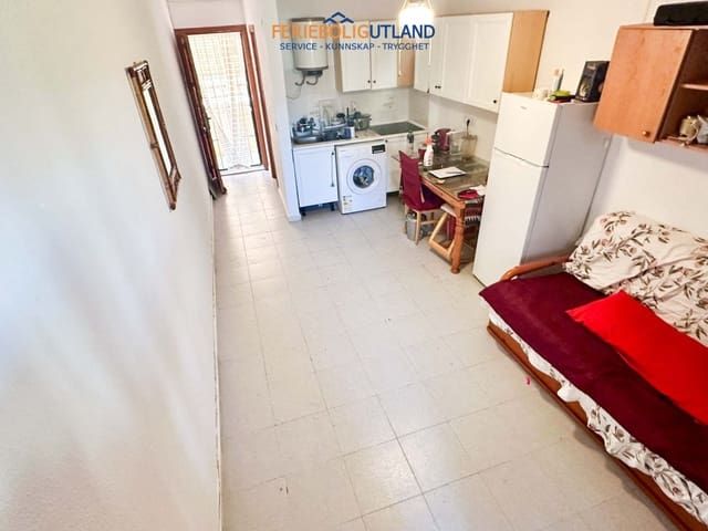 1 quarto Apartamento para venda em La Siesta, Torrevieja - 66 000 € (Ref: 10081993)