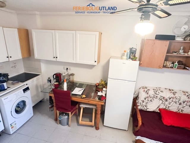 1 quarto Apartamento para venda em La Siesta, Torrevieja - 66 000 € (Ref: 10081993)