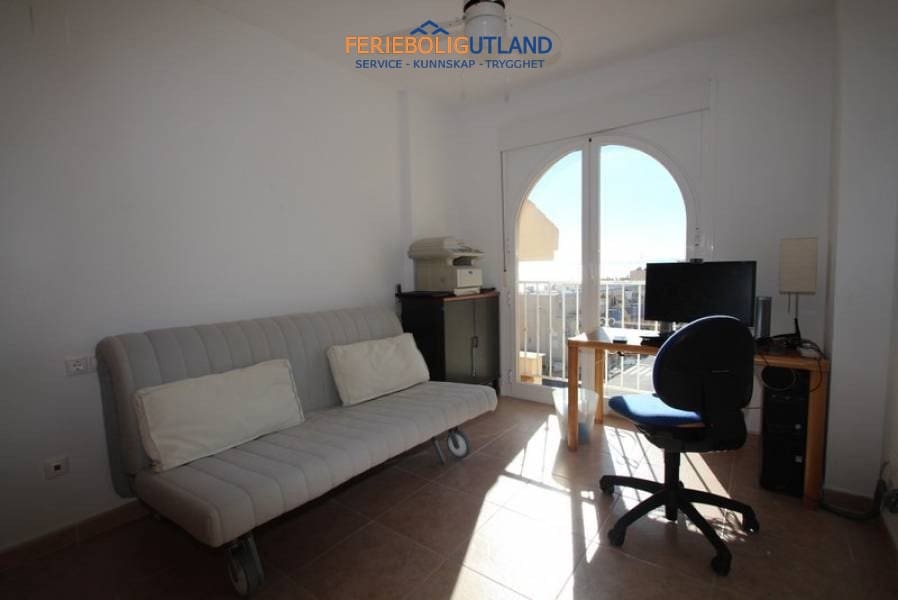 2 soverom Penthouse til salgs i Campoamor med svømmebasseng garasje - € 330 000 (Ref: 10082000)