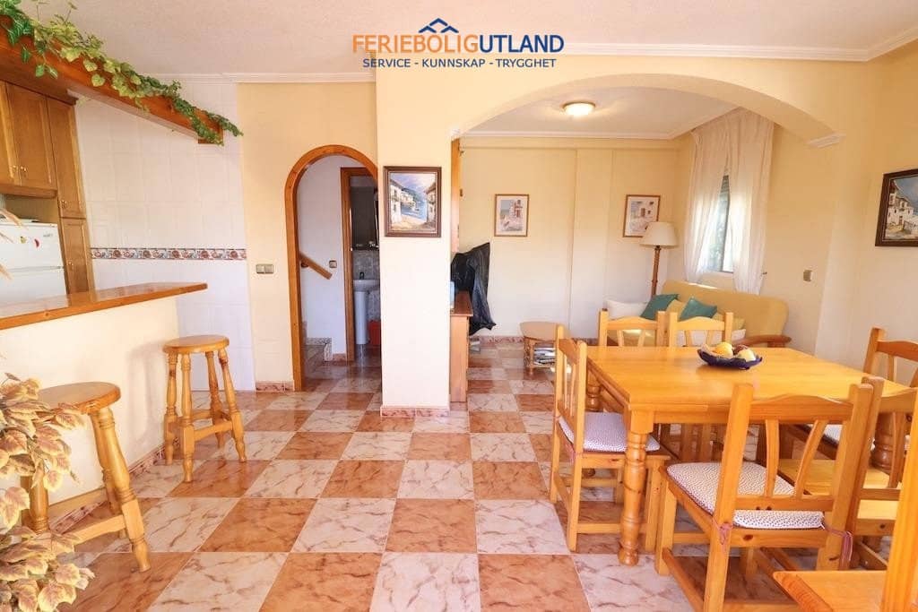 2 chambre Maison de Ville à vendre à Playa Flamenca avec piscine garage - 240 000 € (Ref: 10082001)