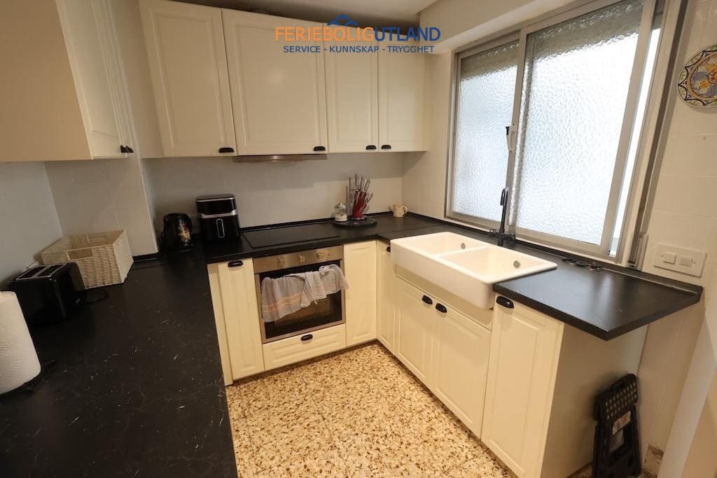 3 slaapkamer Appartement te koop in Torrevieja - € 210.000 (Ref: 10082002)