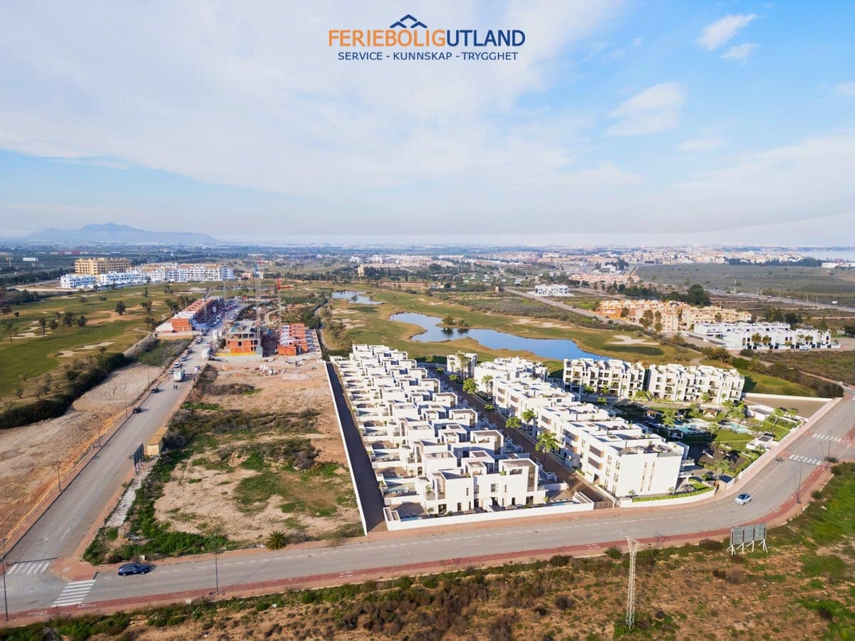 3 quarto Apartamento para venda em Los Alcazares com piscina garagem - 369 000 € (Ref: 10082206)