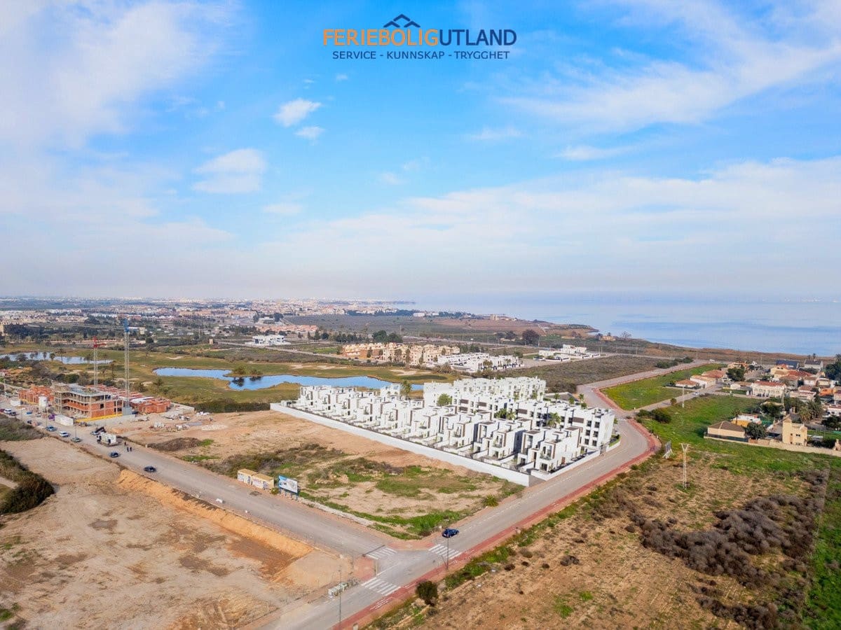 3 quarto Apartamento para venda em Los Alcazares com piscina garagem - 369 000 € (Ref: 10082206)