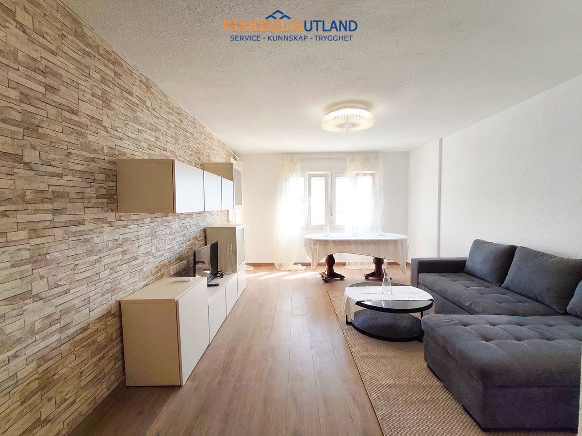 Apartamento de 3 habitaciones en Benijófar en venta con garaje - 149.000 € (Ref: 10086563)