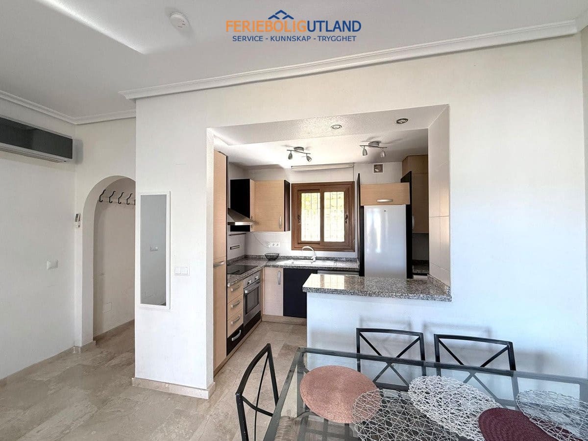 2 makuuhuone Bungalow myytävänä paikassa Las Ramblas Golf mukana uima-altaan 
autotalli - 175 000 € (Ref: 10086567)