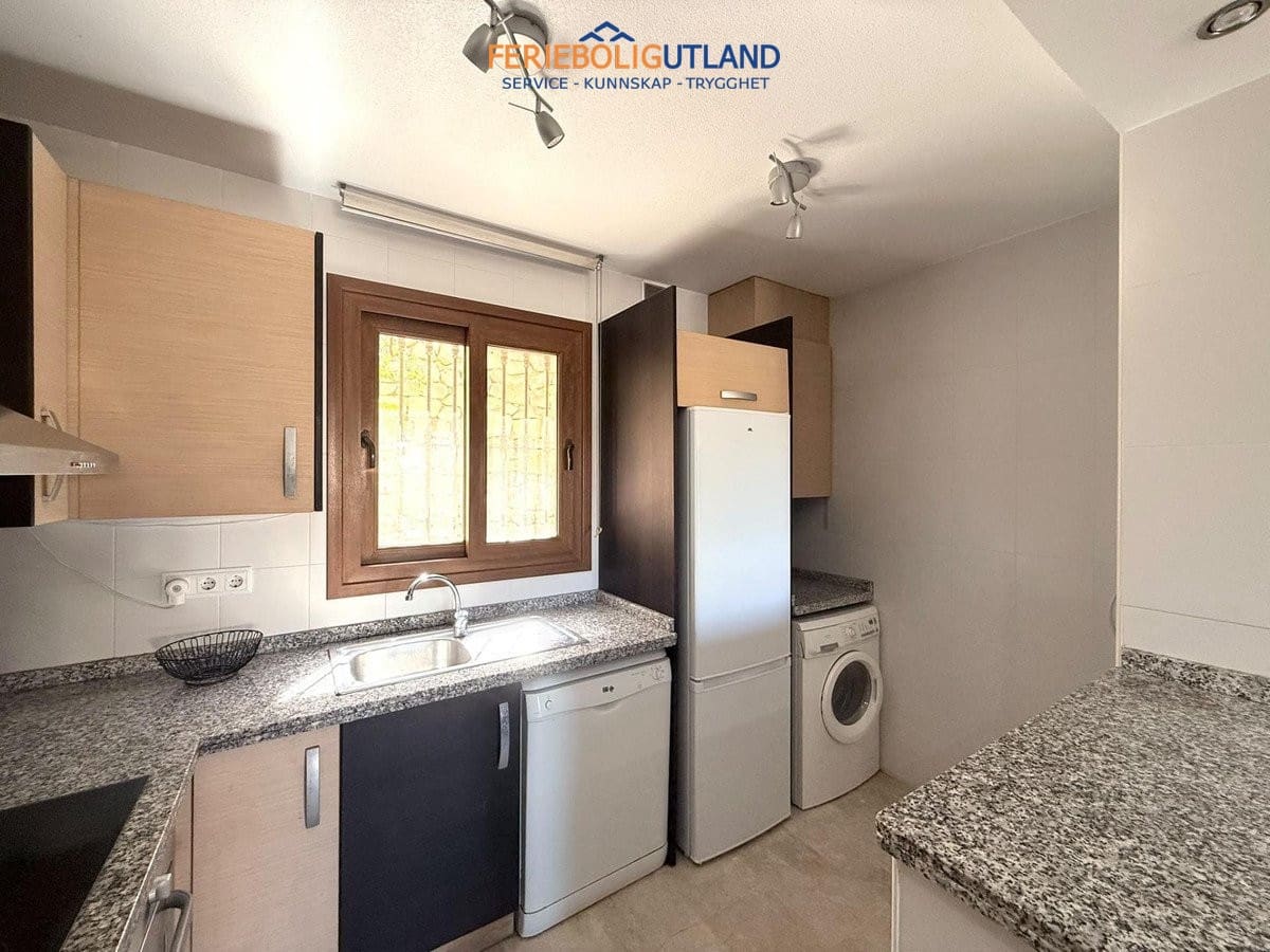 2 makuuhuone Bungalow myytävänä paikassa Las Ramblas Golf mukana uima-altaan 
autotalli - 175 000 € (Ref: 10086567)