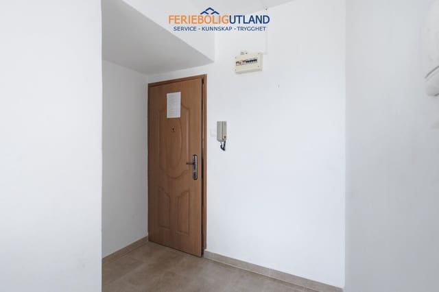 Apartamento de 3 habitaciones en Punta Prima, Orihuela en venta con garaje - 179.000 € (Ref: 10086568)