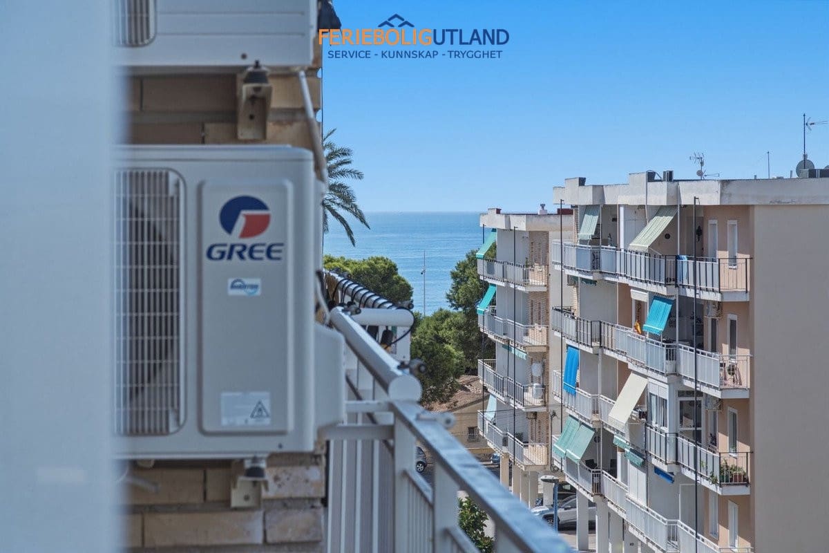 Apartamento de 3 habitaciones en Orihuela Costa en venta con garaje - 179.000 € (Ref: 10086568)