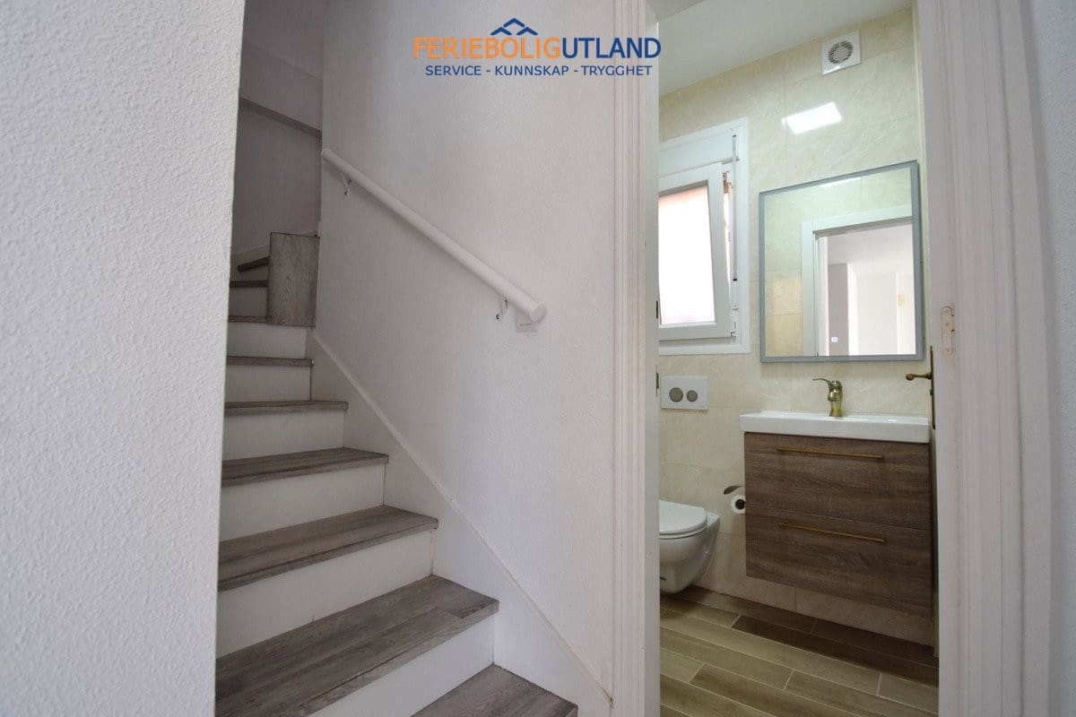 3 Zimmer Villa zu verkaufen in Playa Flamenca mit Pool Garage - 429.000 € (Ref: 10086739)