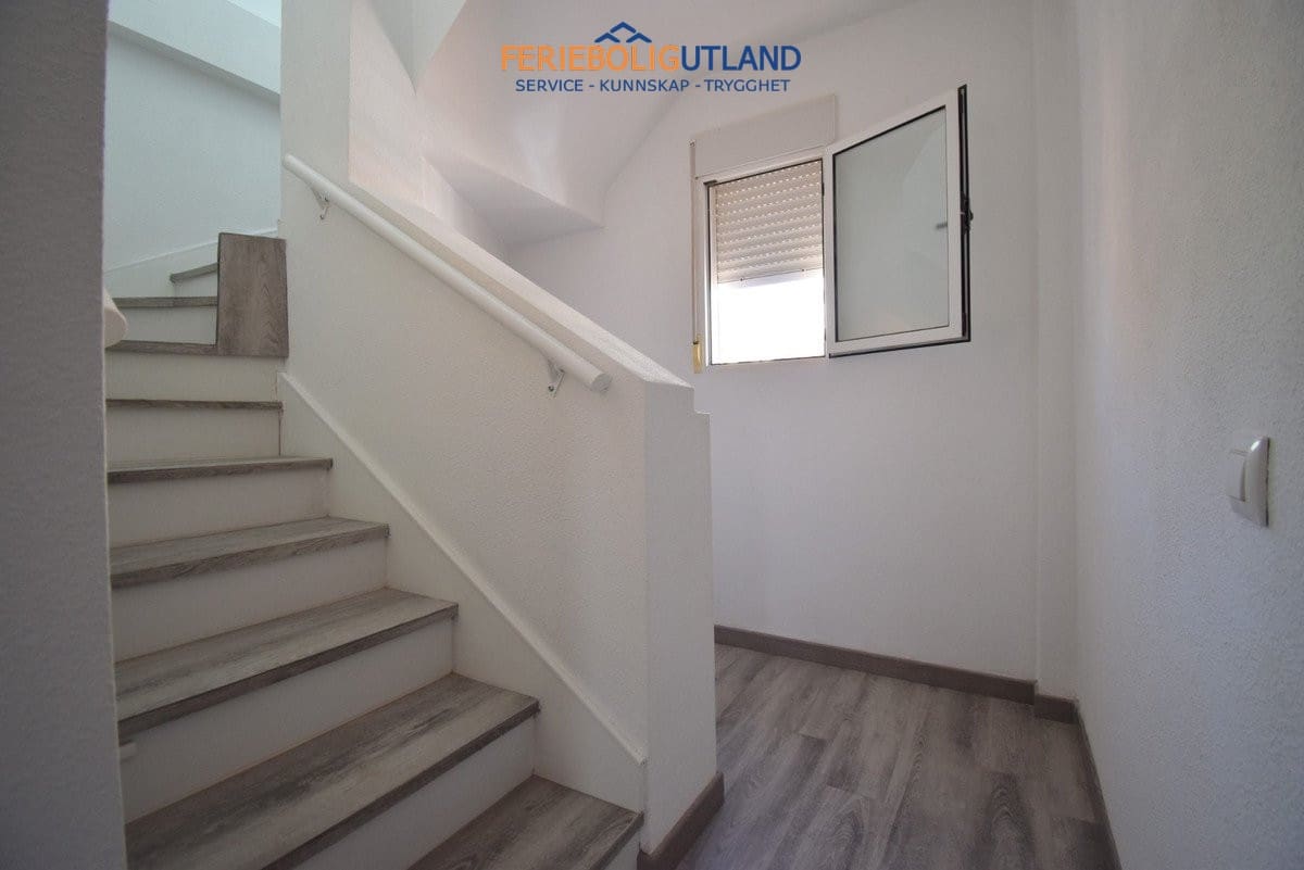 3 Zimmer Villa zu verkaufen in Playa Flamenca mit Pool Garage - 429.000 € (Ref: 10086739)