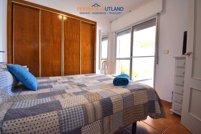 3 makuuhuone Paritalo myytävänä paikassa La Zenia, Orihuela mukana uima-altaan - 315 000 € (Ref: 10086741)
