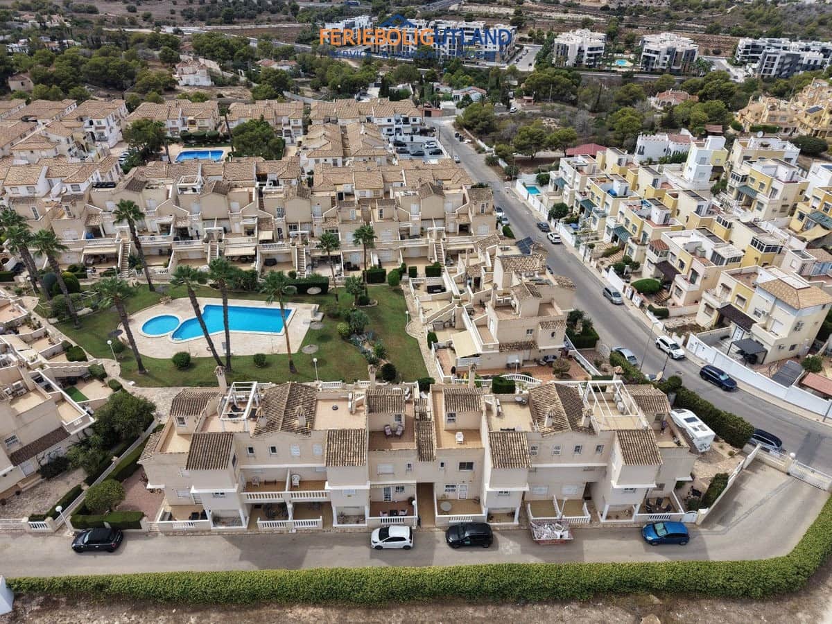 3 soveværelse Byhus til salg i Los Altos med swimmingpool garage - € 259.000 (Ref: 10086742)