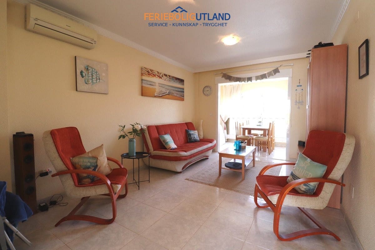 2 slaapkamer Huis te koop in Benijofar met zwembad garage - € 189.950 (Ref: 10095474)