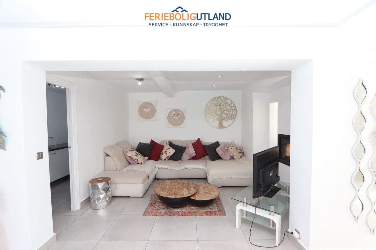 4 chambre Villa/Maison à vendre à Los Balcones avec piscine garage - 525 000 € (Ref: 10095475)