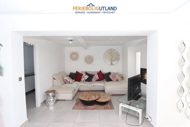 4 chambre Villa/Maison à vendre à Los Balcones avec piscine garage - 525 000 € (Ref: 10095475)