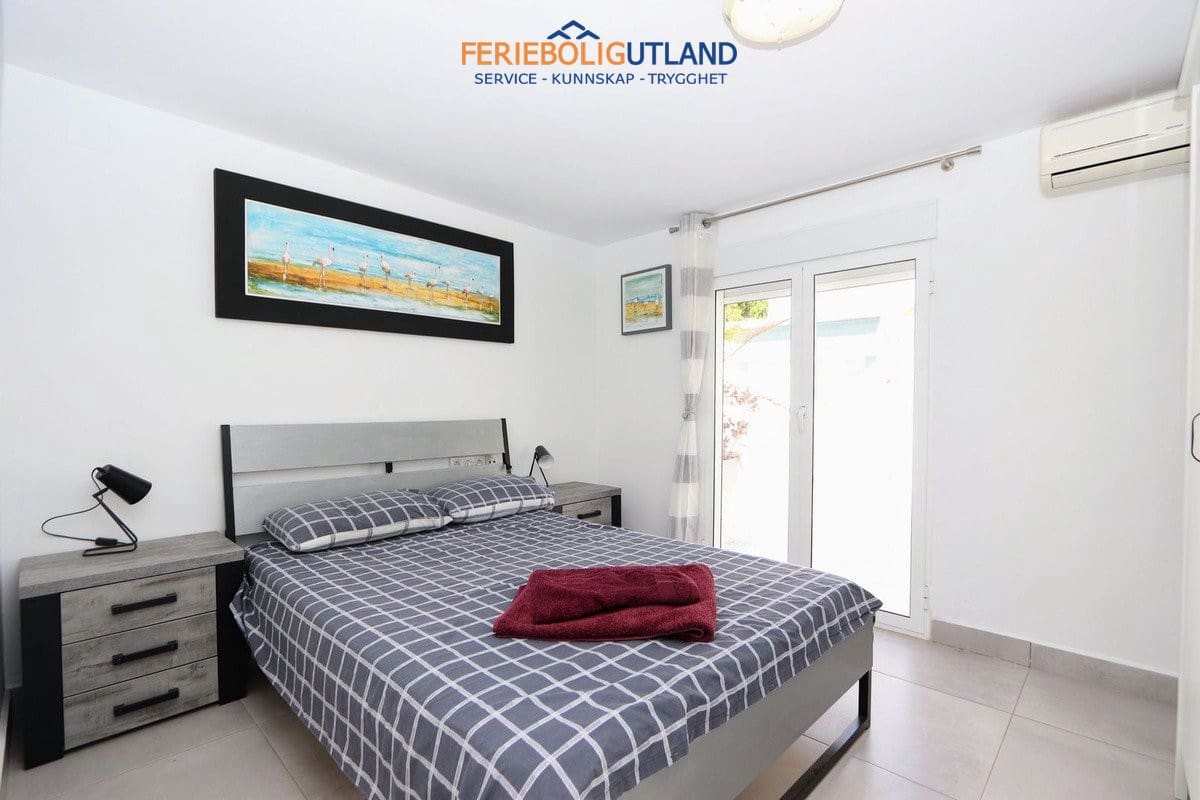 4 chambre Villa/Maison à vendre à Los Balcones avec piscine garage - 525 000 € (Ref: 10095475)