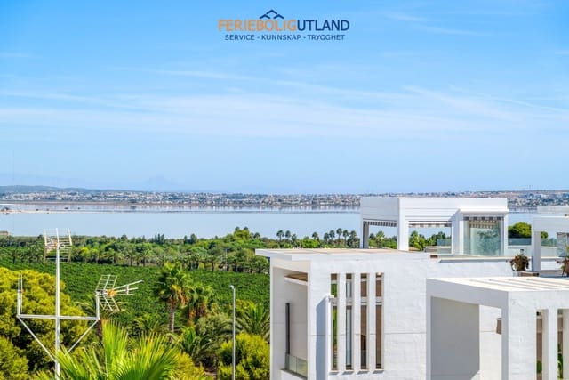 2 soverom Penthouse til salgs i Los Balcones - Los Altos, Torrevieja med svømmebasseng garasje - € 295 000 (Ref: 10095713)