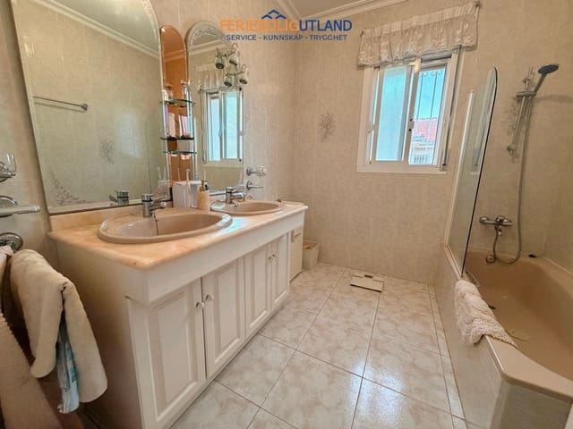 5 soverom Villa til salgs i Ciudad Quesada, Rojales med svømmebasseng garasje - € 770 000 (Ref: 10095714)