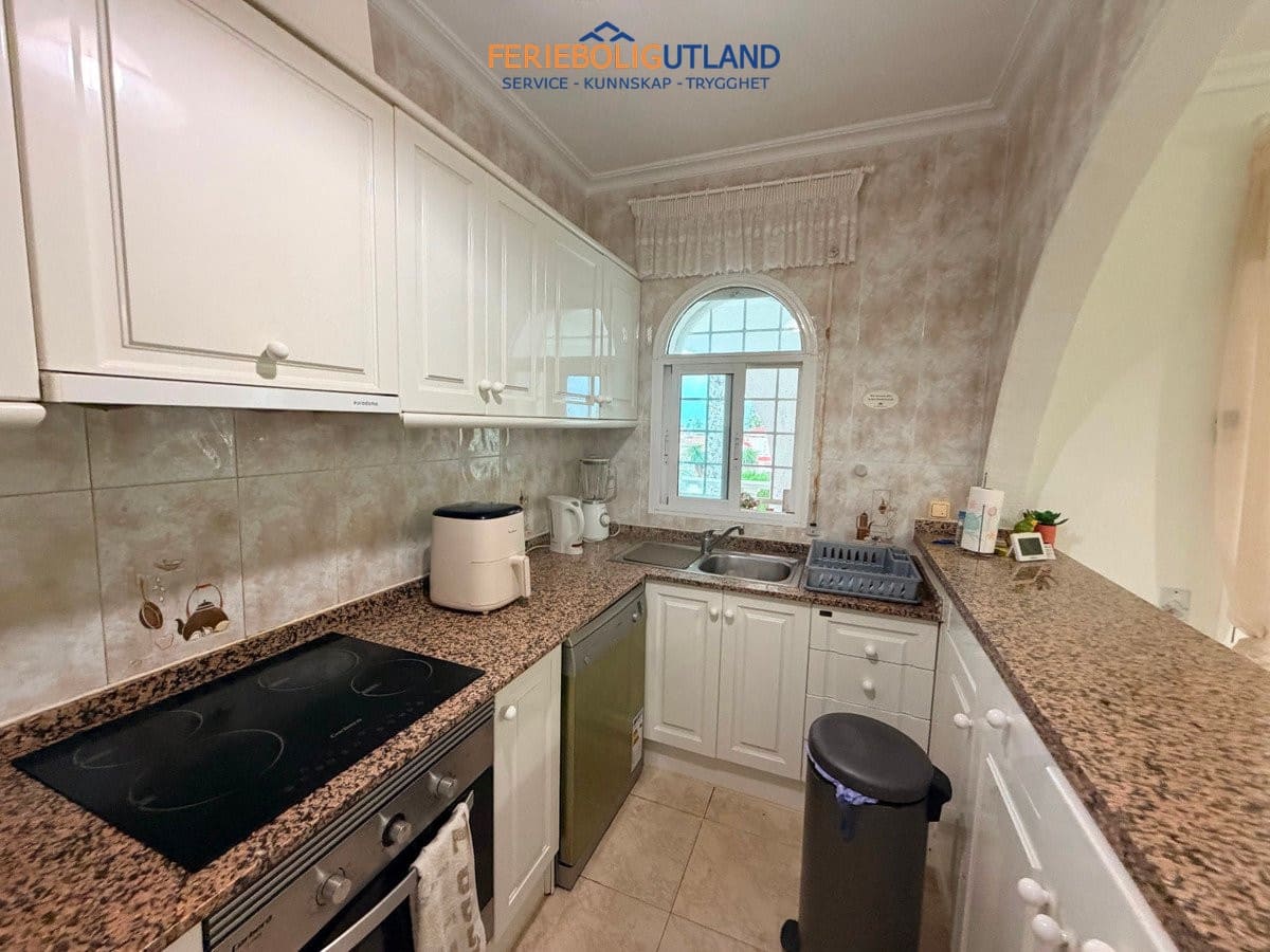 5 soverom Villa til salgs i Ciudad Quesada med svømmebasseng garasje - € 770 000 (Ref: 10095714)