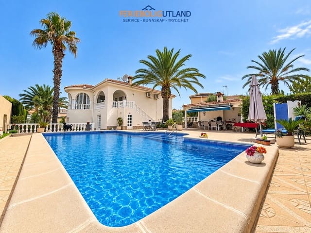 5 soverom Villa til salgs i Ciudad Quesada, Rojales med svømmebasseng garasje - € 770 000 (Ref: 10095714)