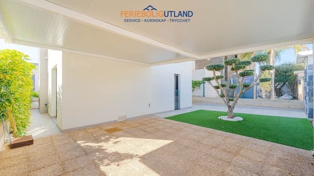 Chalet de 3 habitaciones en Ciudad Quesada, Rojales en venta con piscina garaje - 458.900 € (Ref: 10098619)