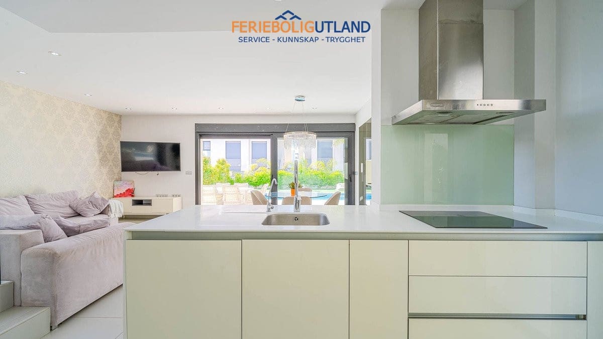 3 sovrum Villa till salu i Ciudad Quesada med pool garage - 458 900 € (Ref: 10098619)