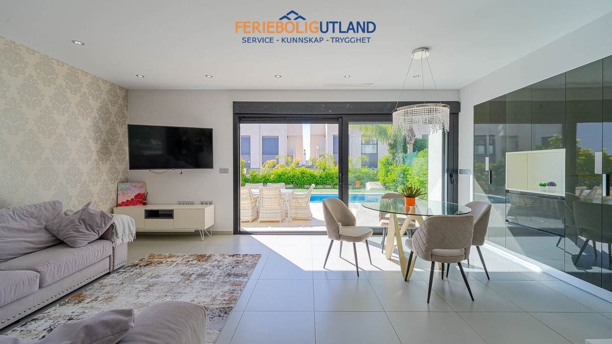 3 sovrum Villa till salu i Ciudad Quesada med pool garage - 458 900 € (Ref: 10098619)