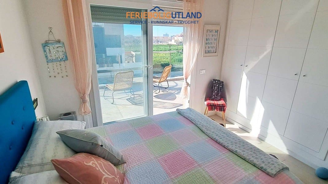 3 soveværelse Villa til salg i Pilar de la Horadada med swimmingpool garage - € 450.000 (Ref: 10098620)