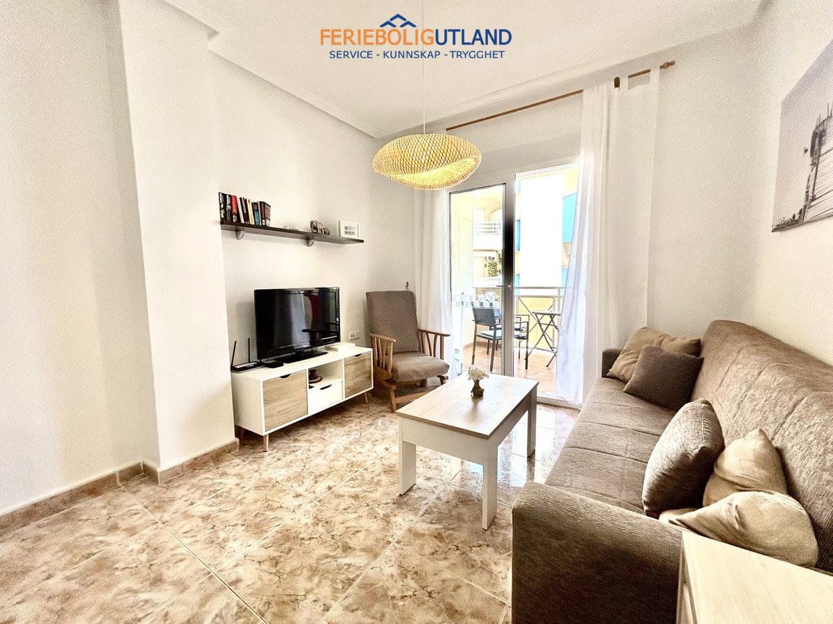 Apartamento de 2 habitaciones en Cabo Roig en venta con piscina garaje - 229.995 € (Ref: 10100532)