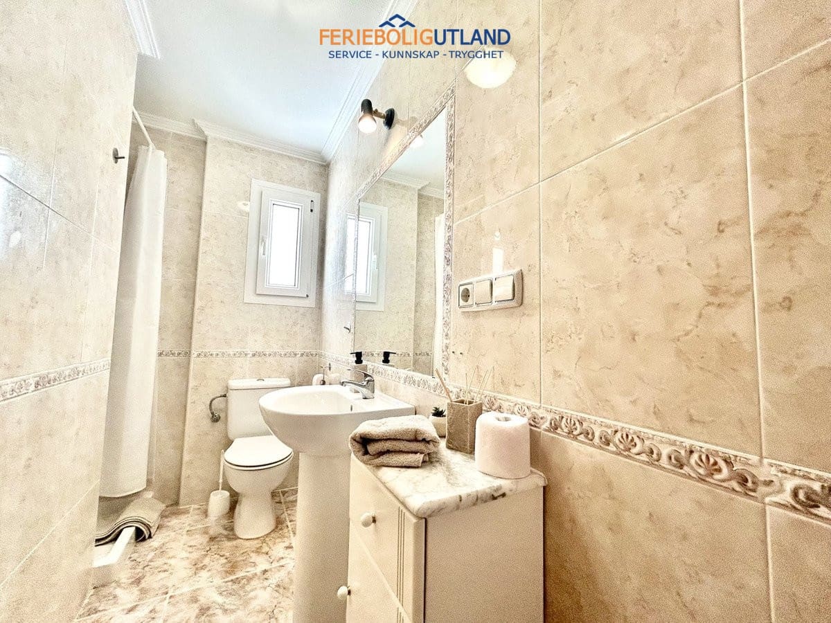 Apartamento de 2 habitaciones en Cabo Roig en venta con piscina garaje - 229.995 € (Ref: 10100532)