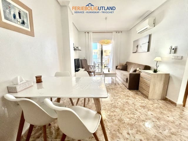 Apartamento de 2 habitaciones en Cabo Roig, Orihuela en venta con piscina garaje - 229.995 € (Ref: 10100532)
