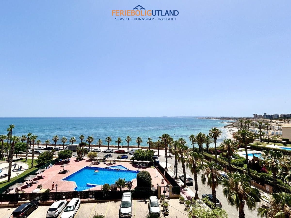 Apartamento de 2 habitaciones en Cabo Roig en venta con piscina garaje - 229.995 € (Ref: 10100532)