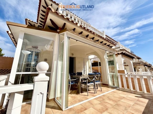 2 soveværelse Byhus til salg i Cabo Roig, Orihuela med swimmingpool garage - € 219.995 (Ref: 10100535)