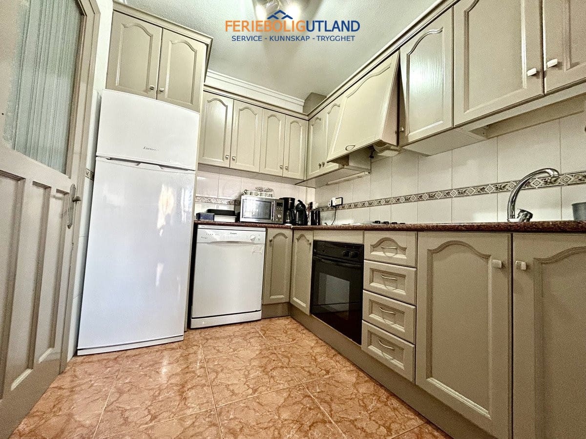 2 sovrum Hus till salu i Playa Flamenca med pool garage - 219 500 € (Ref: 10101154)