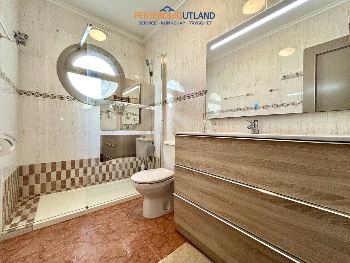 2 sovrum Hus till salu i Playa Flamenca med pool garage - 219 500 € (Ref: 10101154)