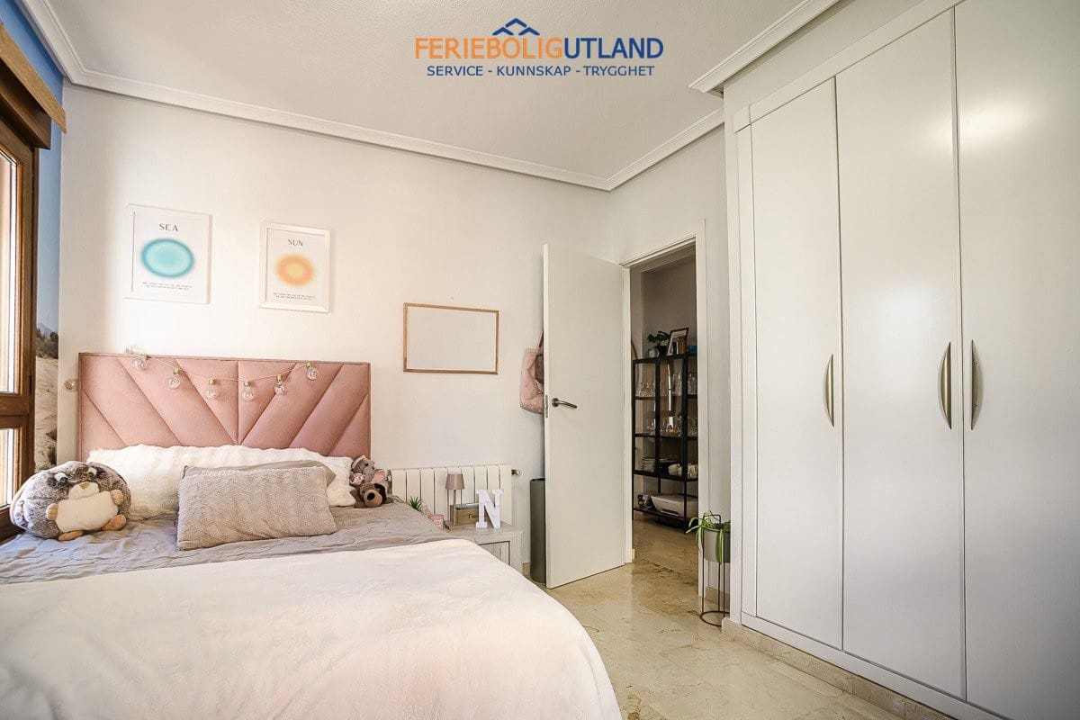 3 slaapkamer Villa te koop in Algorfa met zwembad - € 389.000 (Ref: 10101155)