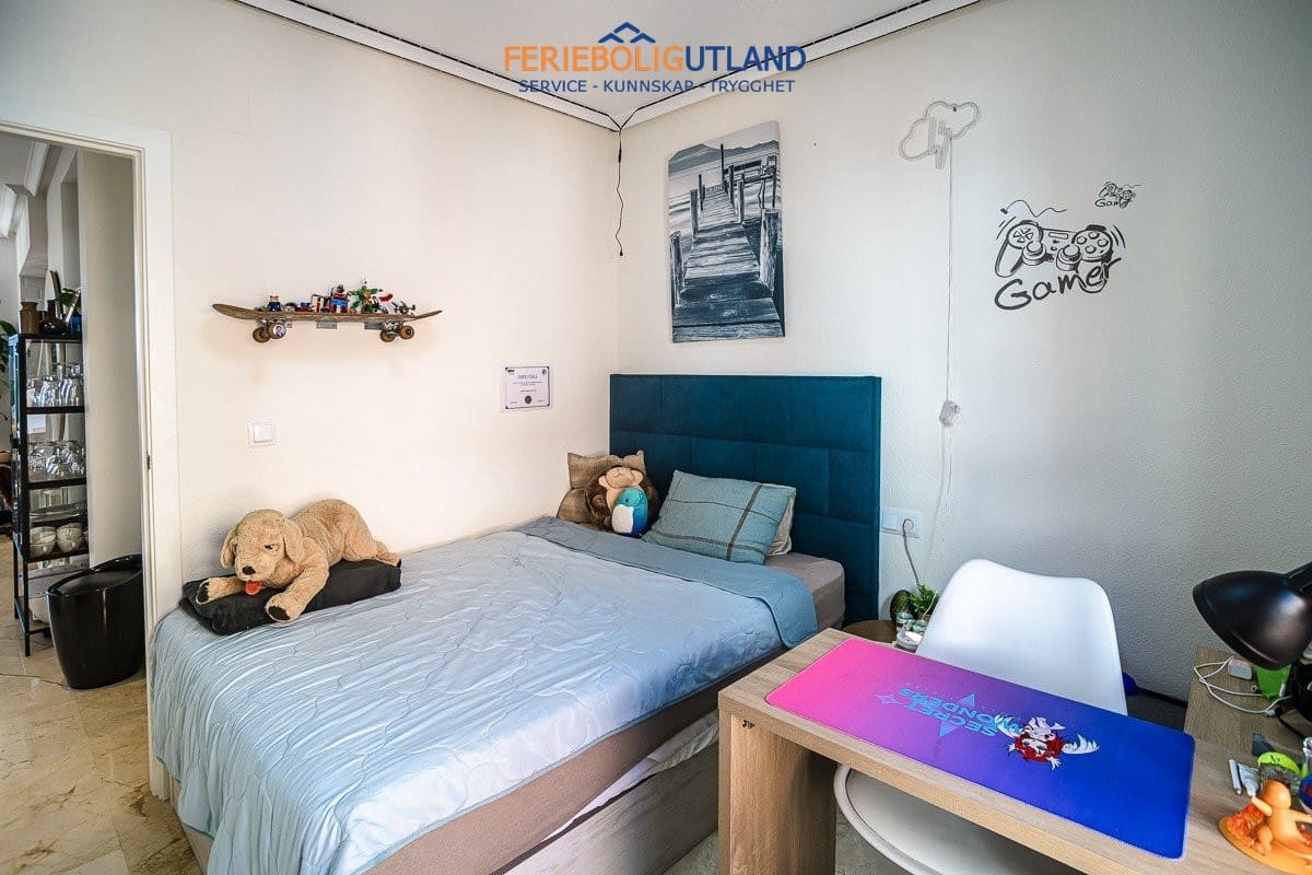 3 slaapkamer Villa te koop in Algorfa met zwembad - € 389.000 (Ref: 10101155)