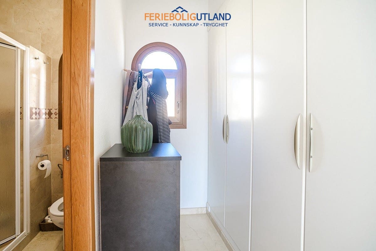 3 slaapkamer Villa te koop in Algorfa met zwembad - € 389.000 (Ref: 10101155)
