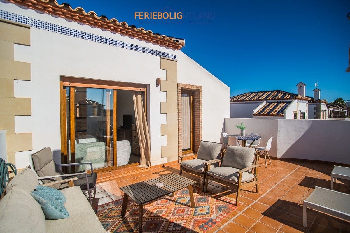 3 slaapkamer Villa te koop in Algorfa met zwembad - € 389.000 (Ref: 10101155)