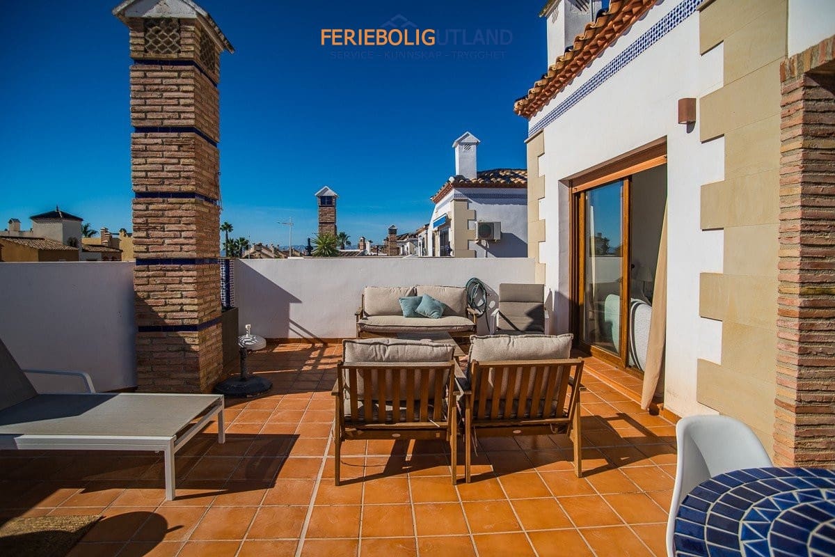 3 slaapkamer Villa te koop in Algorfa met zwembad - € 389.000 (Ref: 10101155)