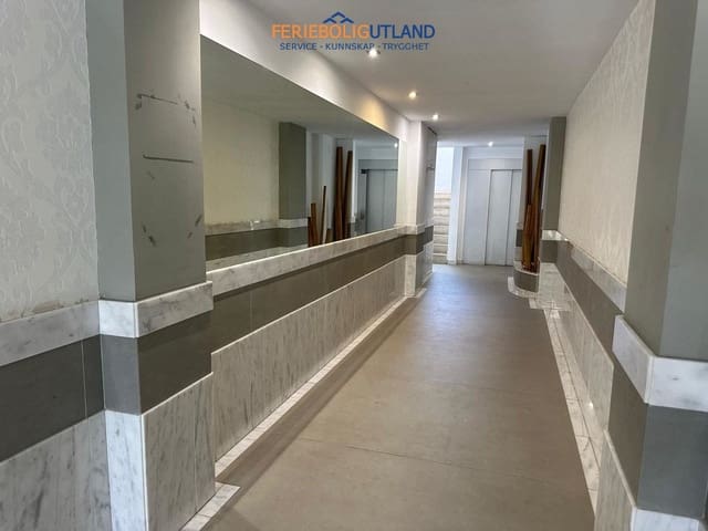 2 chambre Appartement à vendre à Dehesa de Campoamor, Orihuela avec piscine garage - 242 000 € (Ref: 10101156)