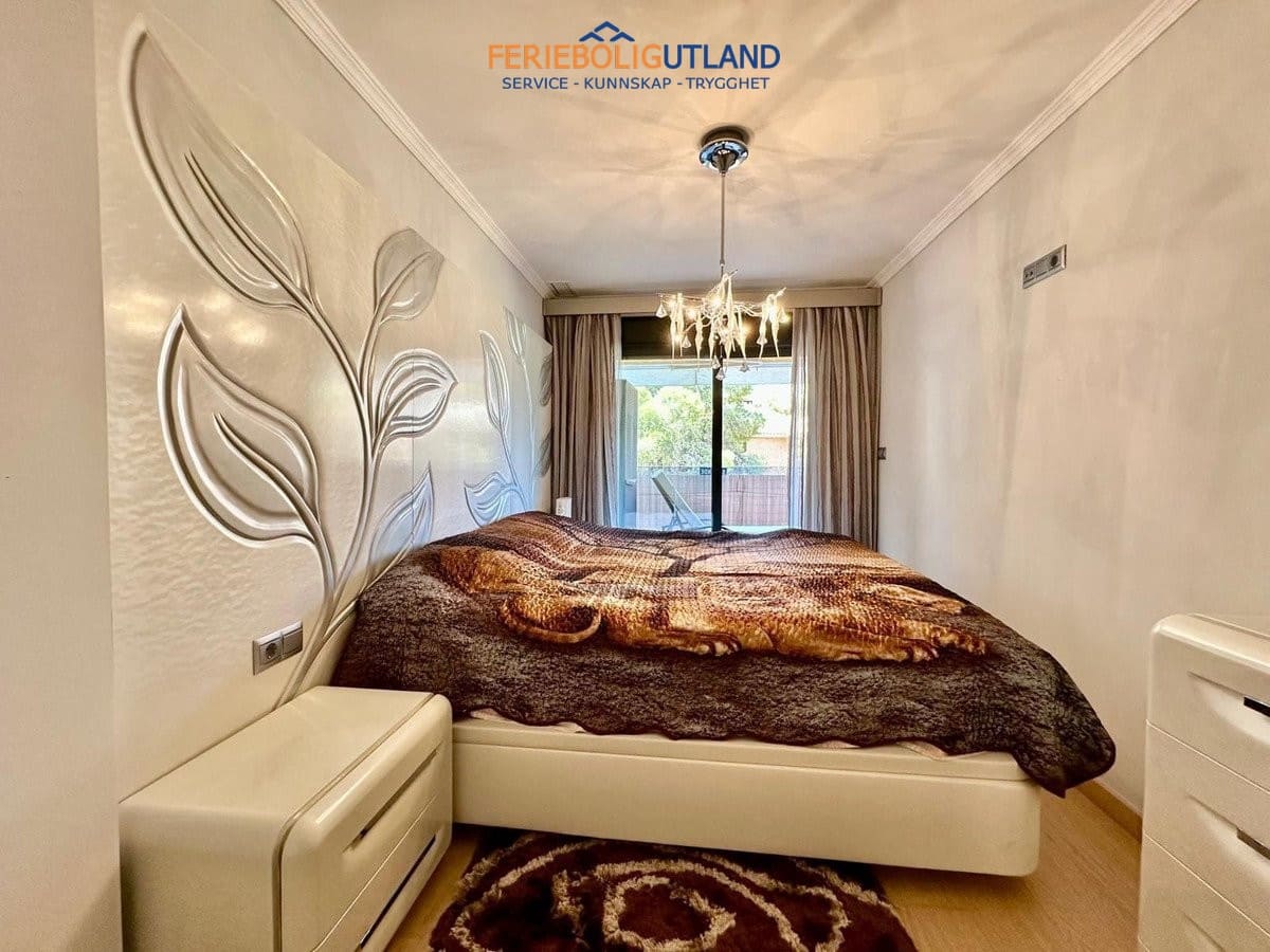 2 chambre Appartement à vendre à Campoamor avec piscine garage - 242 000 € (Ref: 10101156)