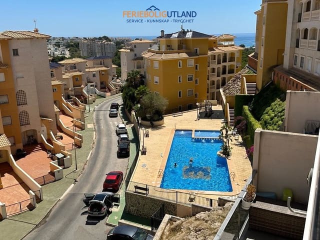 2 chambre Appartement à vendre à Dehesa de Campoamor, Orihuela avec piscine garage - 242 000 € (Ref: 10101156)