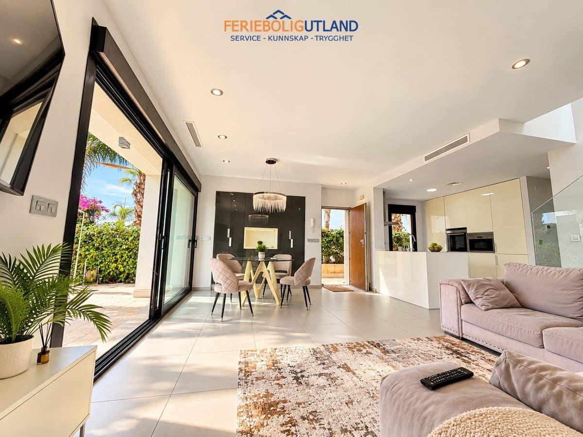 3 Zimmer Villa zu verkaufen in Ciudad Quesada mit Pool Garage - 459.000 € (Ref: 10101160)